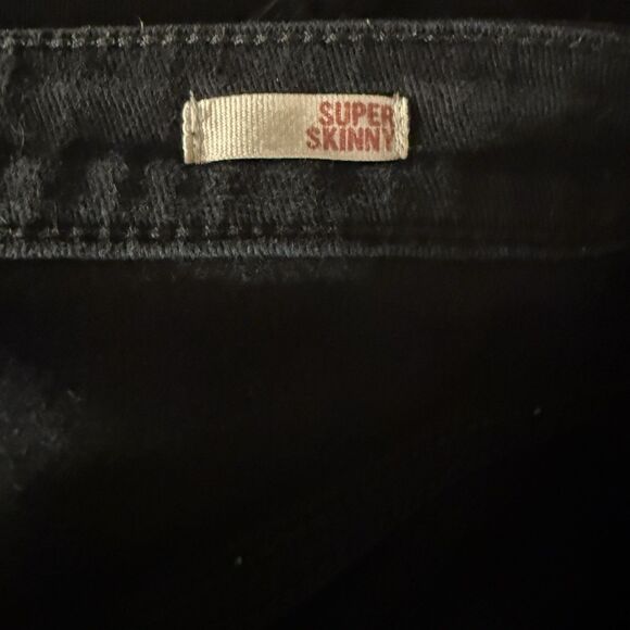 AriZona Jeans Emo Whimsigoth Black Straight Skinny Jeans Stretch Juniors Size 17 - Picture 8 of 8